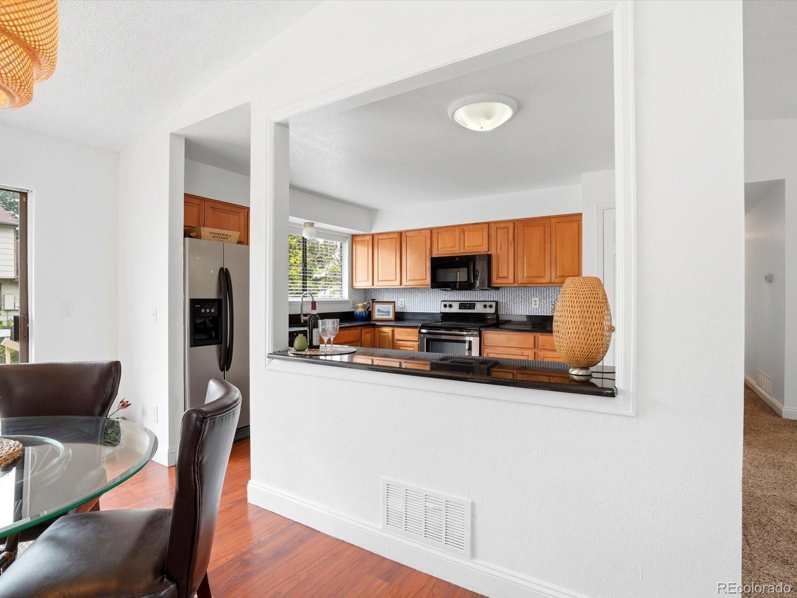 MLS Image #16 for 907 s salida street,aurora, Colorado