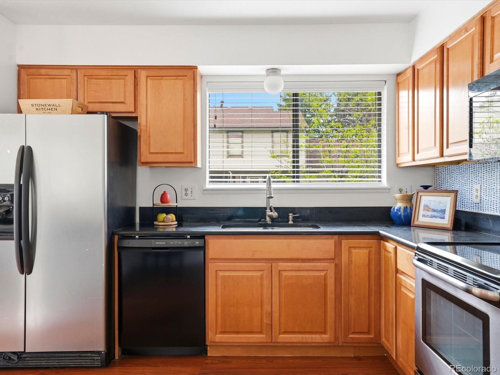 MLS Image #19 for 907 s salida street,aurora, Colorado