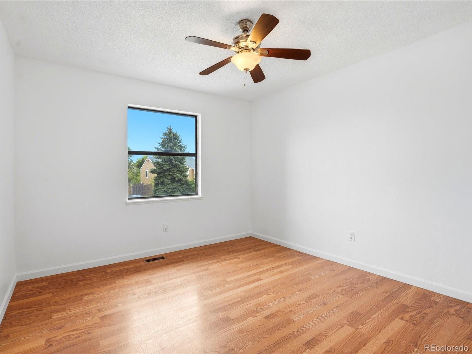 MLS Image #31 for 907 s salida street,aurora, Colorado
