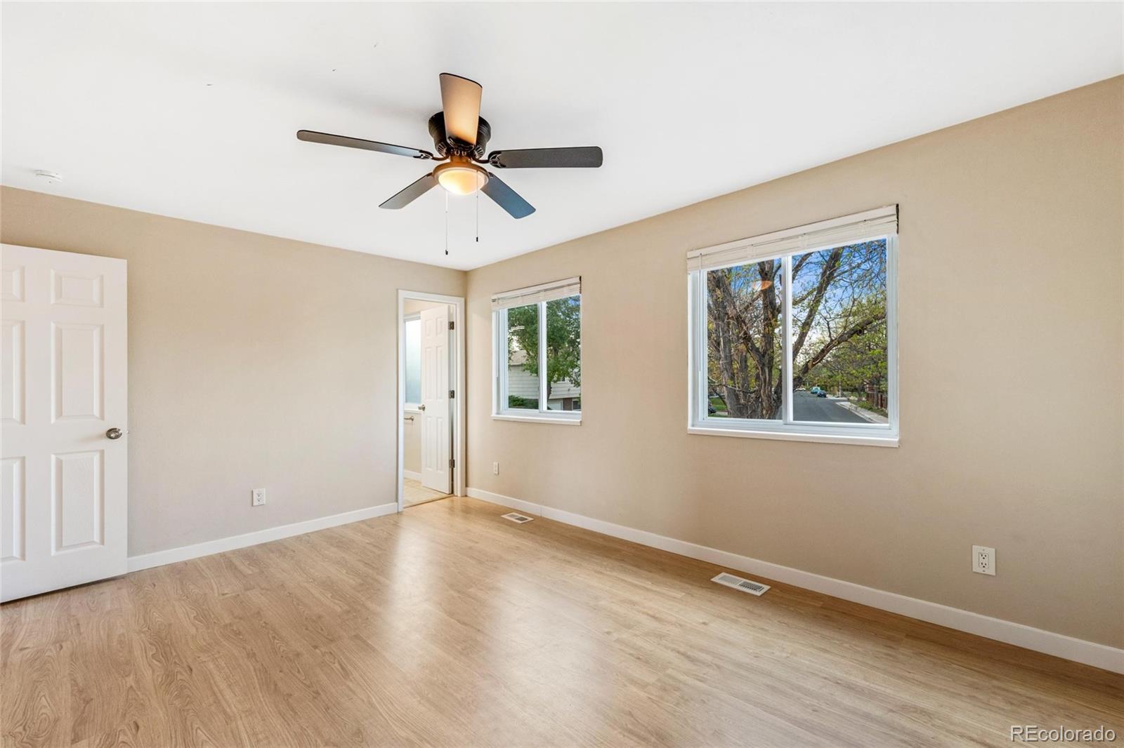 MLS Image #13 for 1541 s fairplay way,aurora, Colorado
