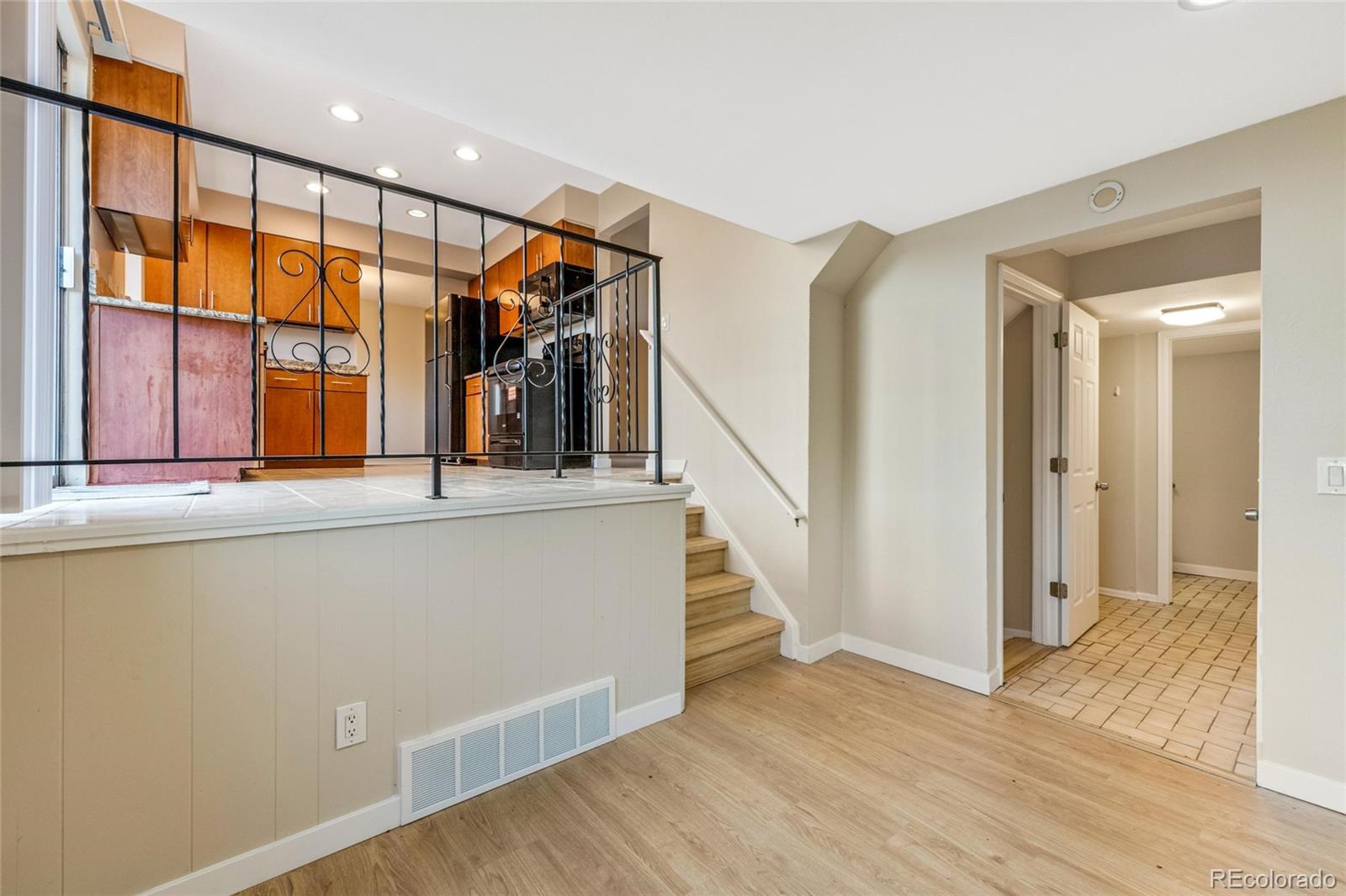 MLS Image #17 for 1541 s fairplay way,aurora, Colorado