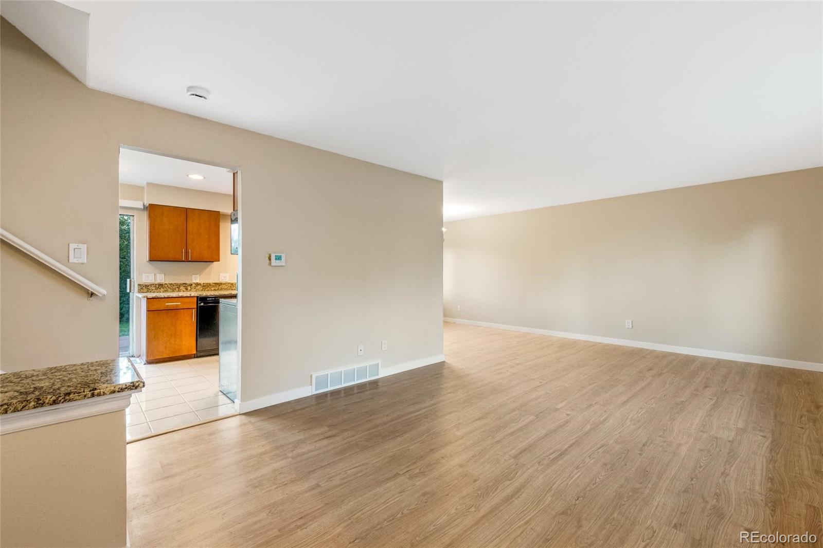 MLS Image #3 for 1541 s fairplay way,aurora, Colorado