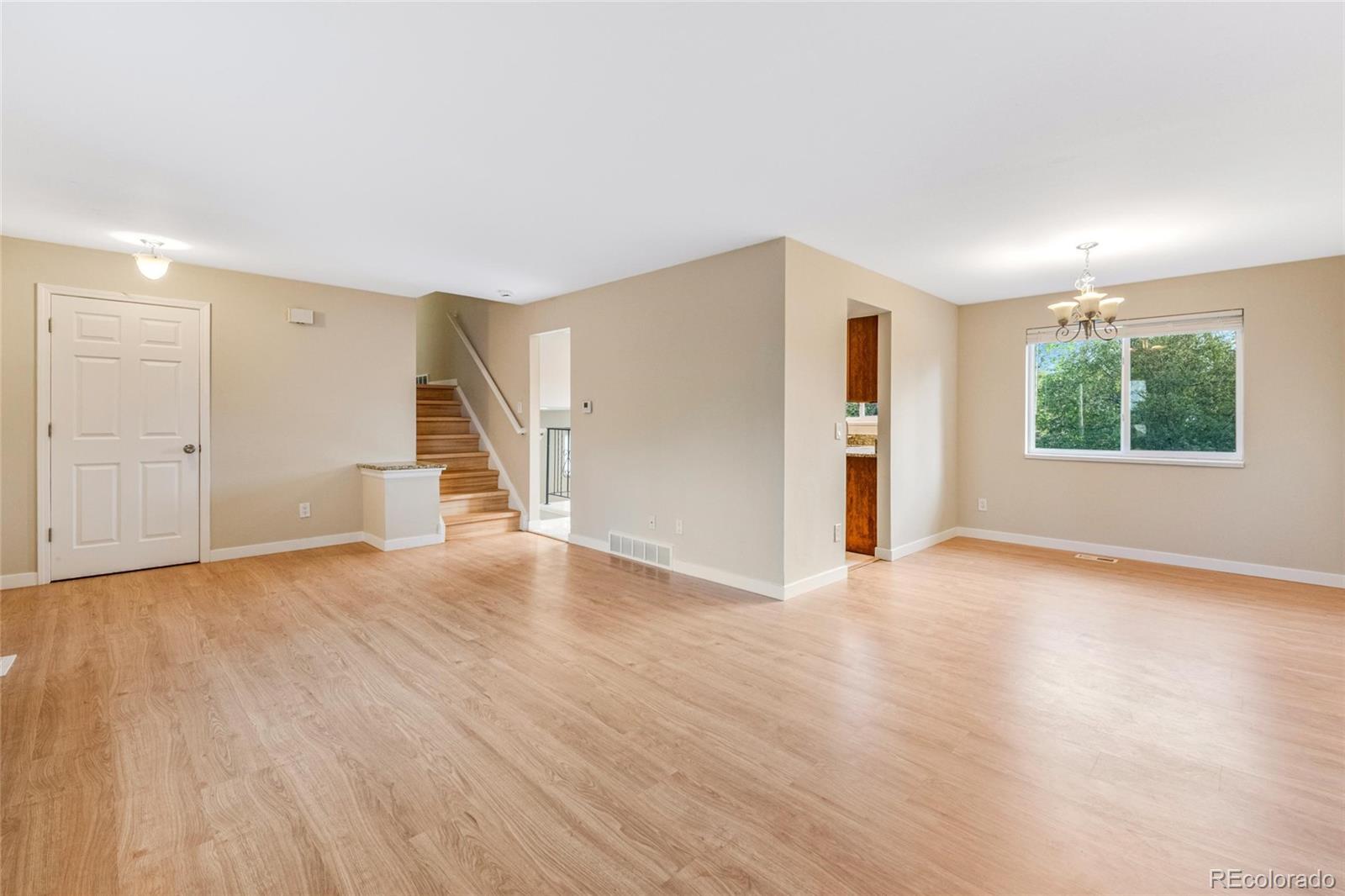 MLS Image #4 for 1541 s fairplay way,aurora, Colorado
