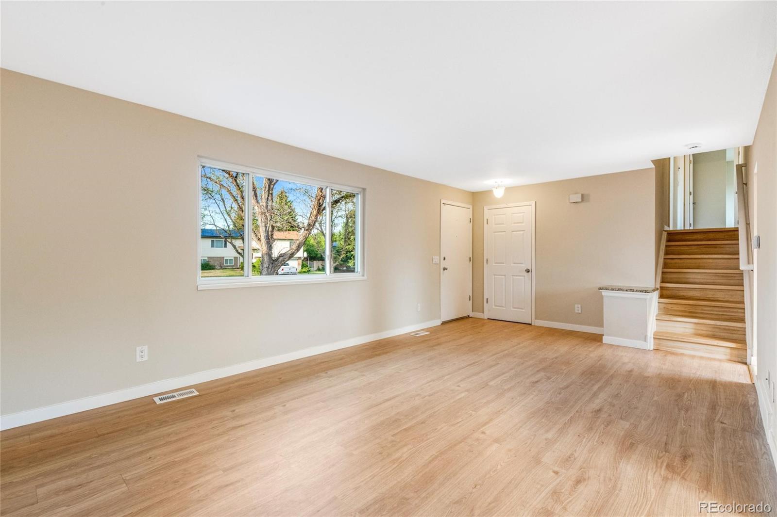 MLS Image #5 for 1541 s fairplay way,aurora, Colorado