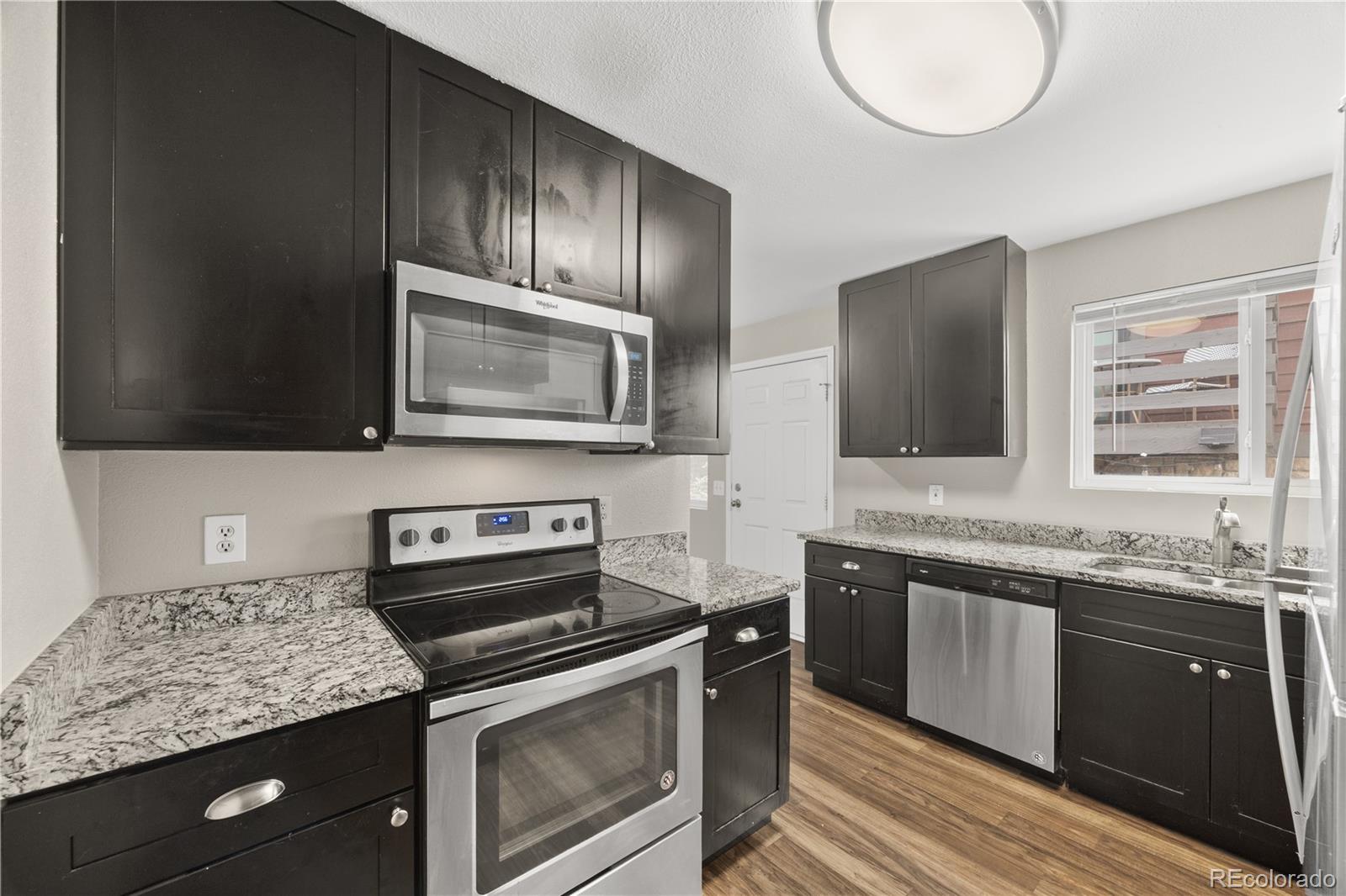 MLS Image #13 for 311 w lehow avenue 14,englewood, Colorado