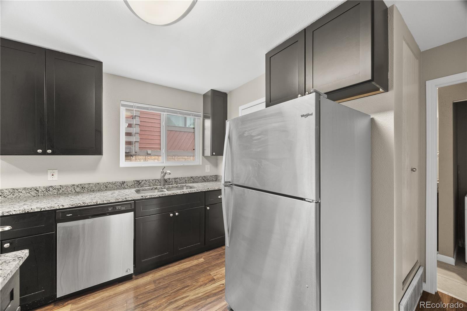 MLS Image #14 for 311 w lehow avenue 14,englewood, Colorado