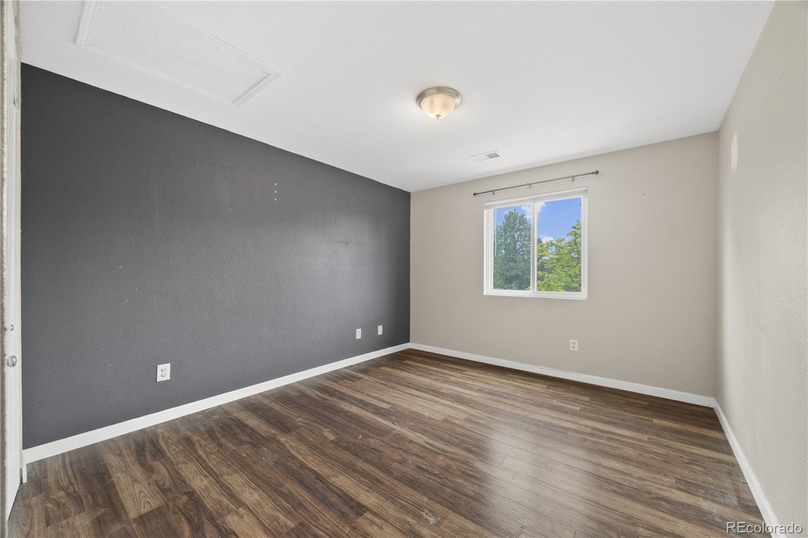 MLS Image #17 for 311 w lehow avenue 14,englewood, Colorado