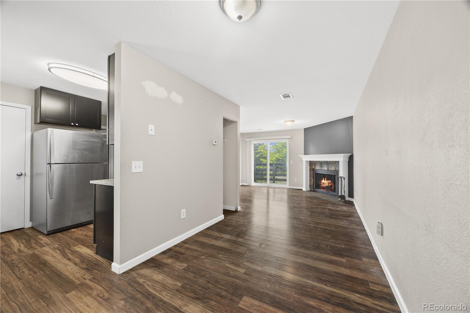 MLS Image #3 for 311 w lehow avenue 14,englewood, Colorado