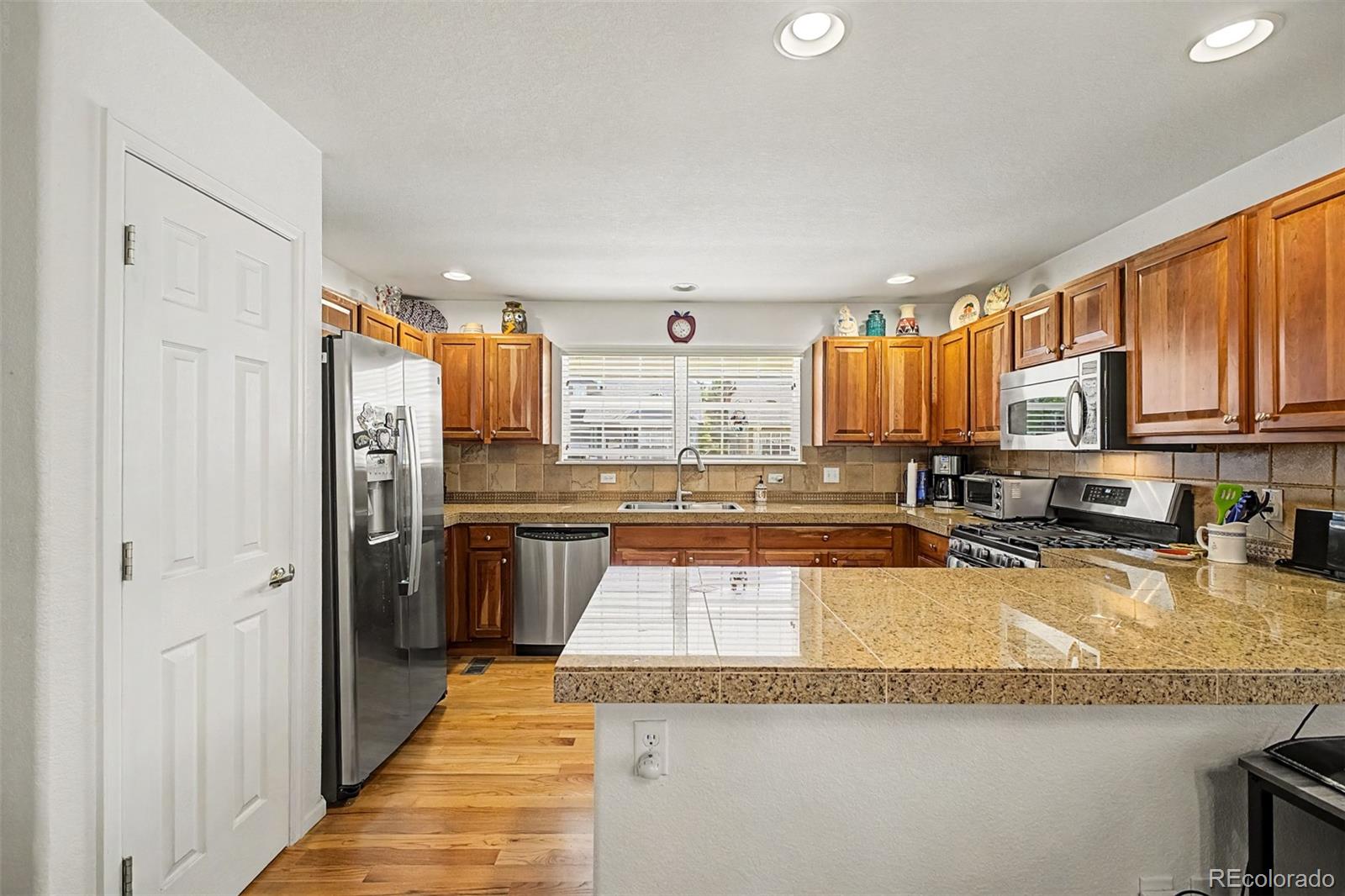 MLS Image #7 for 9860  centre circle,parker, Colorado