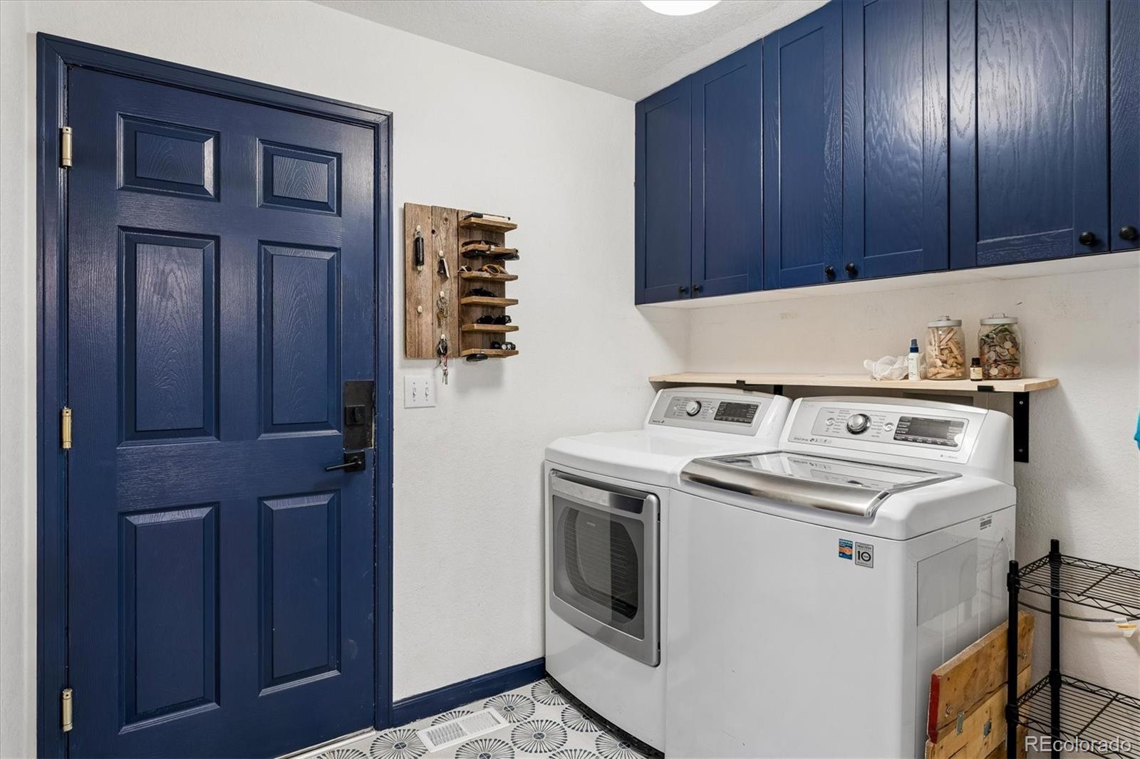 MLS Image #9 for 15955 e crestridge circle,centennial, Colorado