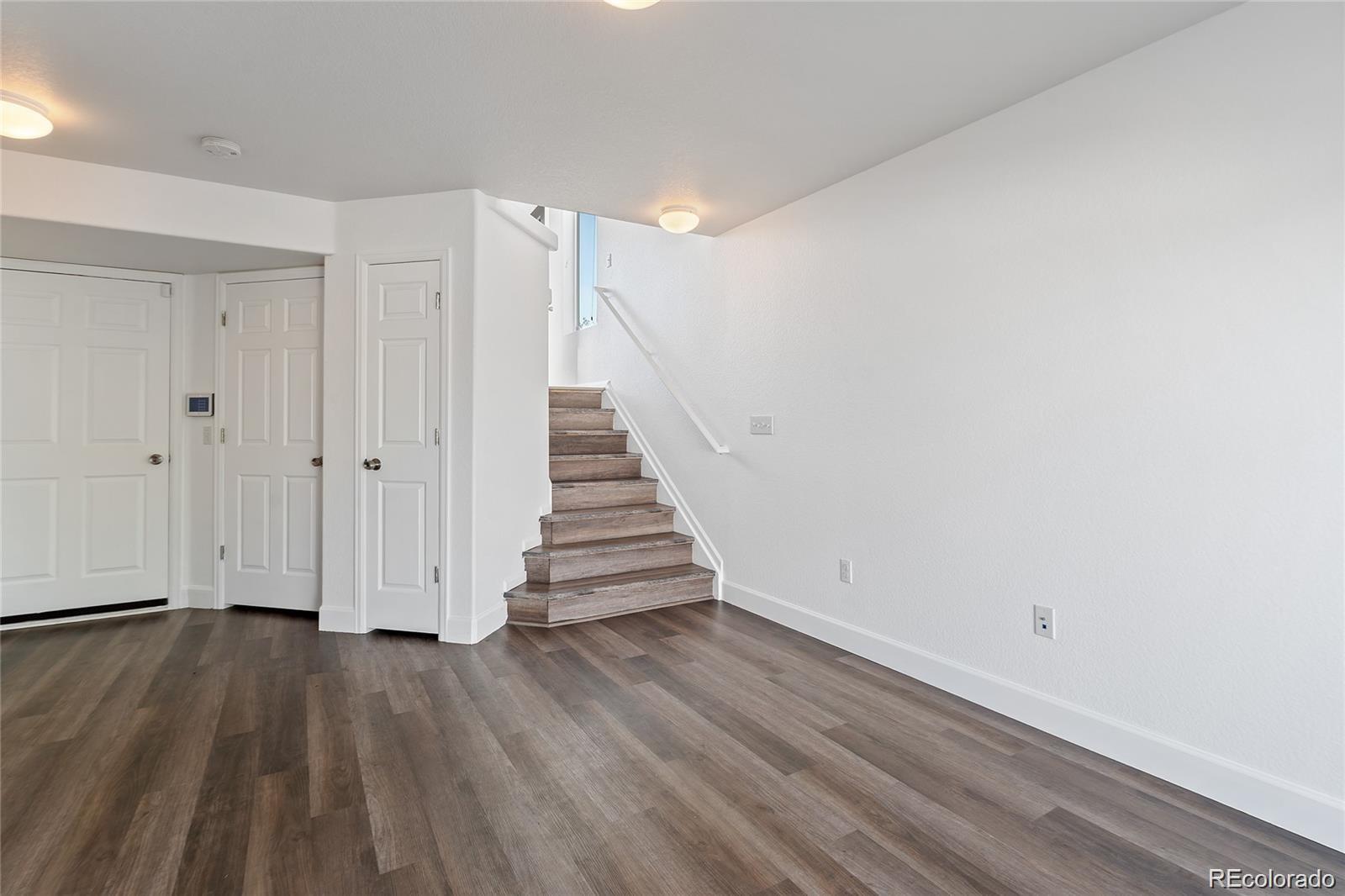 MLS Image #13 for 5571  killarney street,denver, Colorado