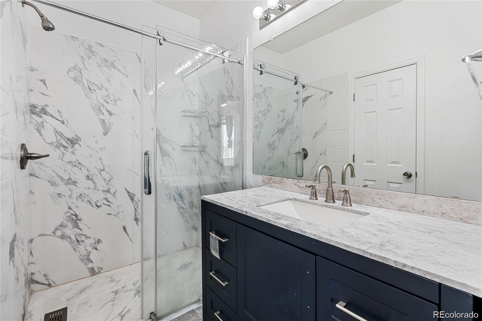 MLS Image #15 for 5571  killarney street,denver, Colorado