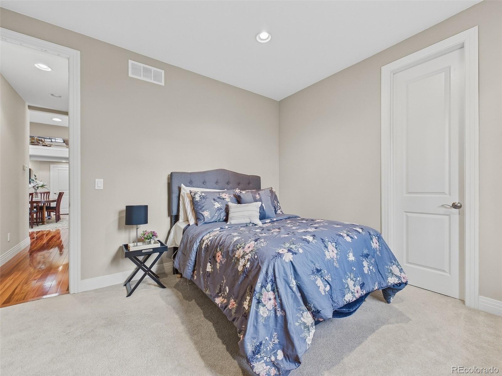 MLS Image #29 for 2975 s pontiac street,denver, Colorado