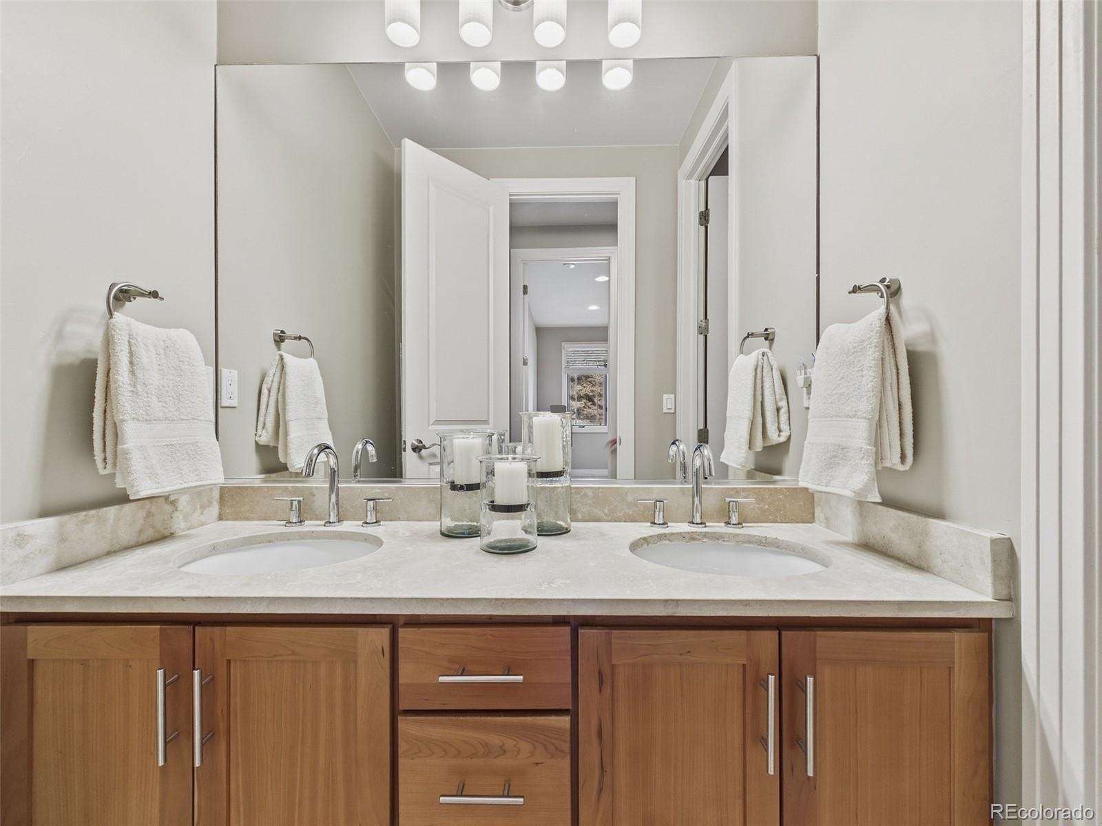 MLS Image #33 for 2975 s pontiac street,denver, Colorado