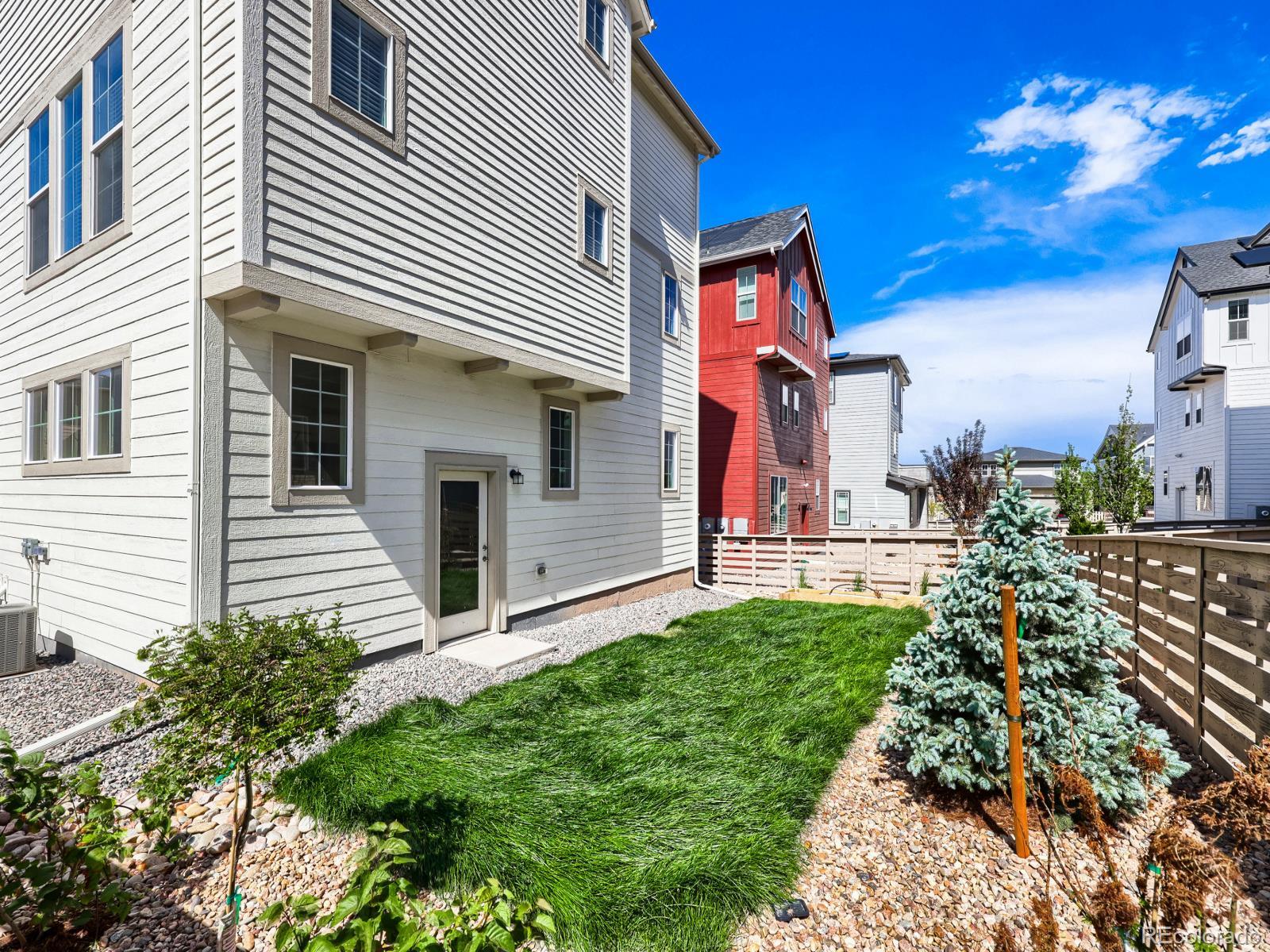 MLS Image #18 for 7442  whiteclover trail,littleton, Colorado