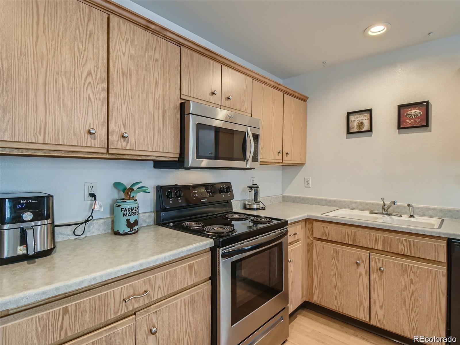 MLS Image #7 for 846  mockingbird lane,brighton, Colorado