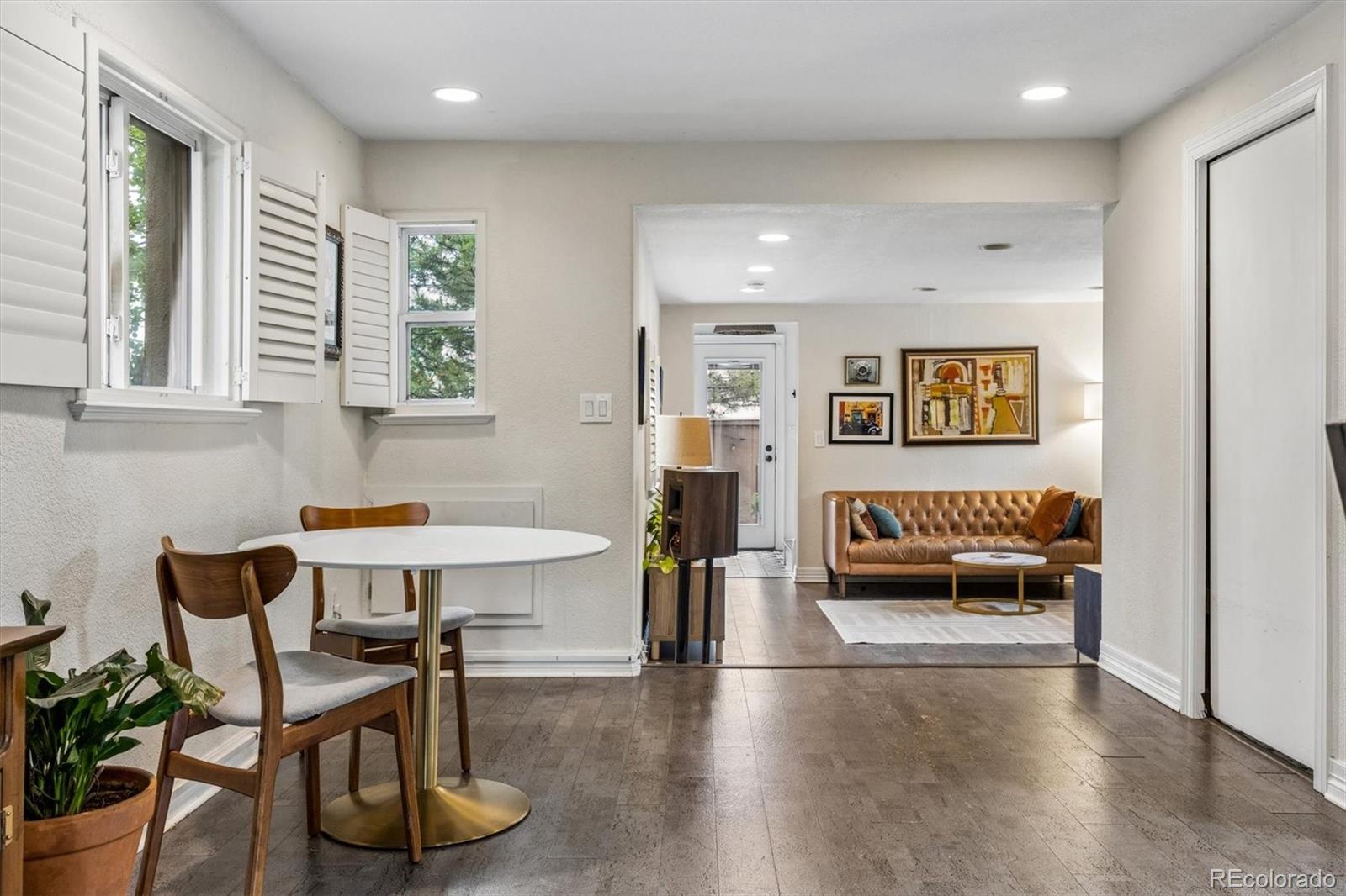 MLS Image #10 for 2001 s marion street,denver, Colorado