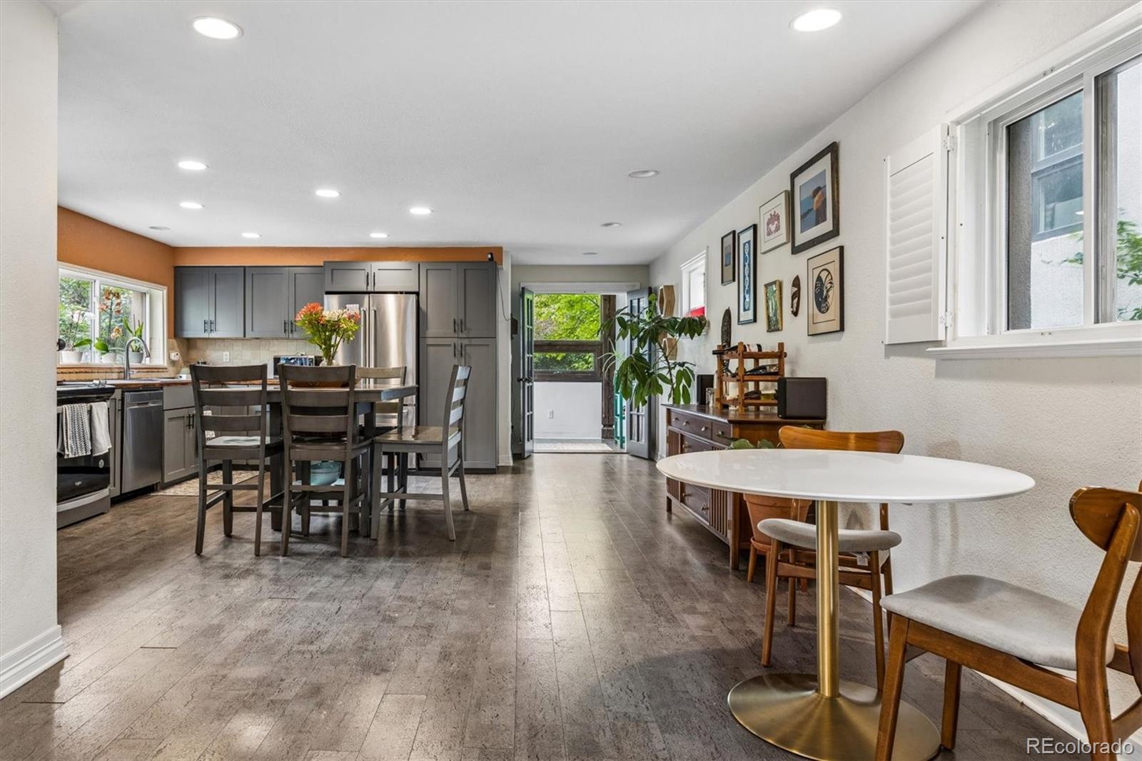 MLS Image #14 for 2001 s marion street,denver, Colorado