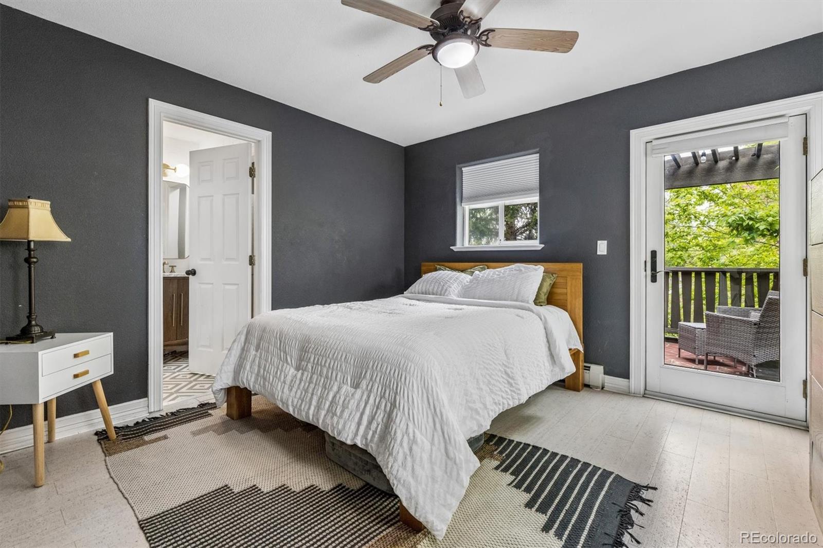 MLS Image #22 for 2001 s marion street,denver, Colorado