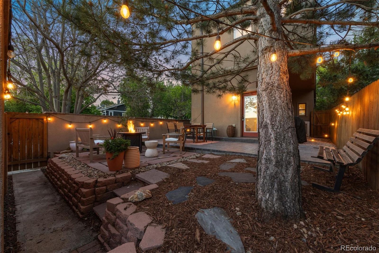 MLS Image #38 for 2001 s marion street,denver, Colorado