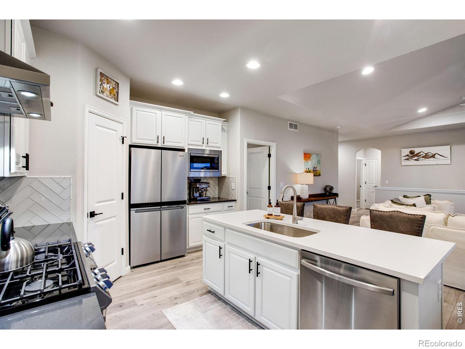 MLS Image #6 for 1380 s kings crown drive,milliken, Colorado