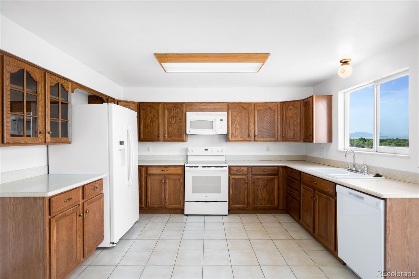 MLS Image #10 for 9295 w 77th drive,arvada, Colorado