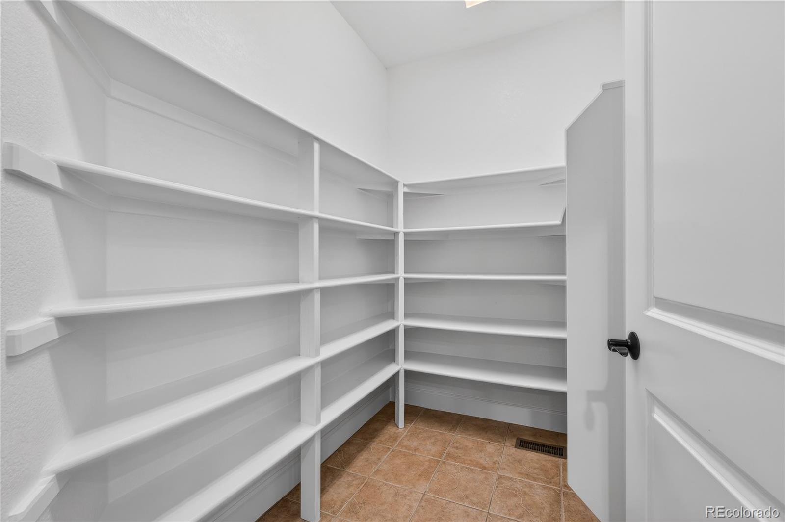 MLS Image #15 for 2721  ranch reserve lane,denver, Colorado