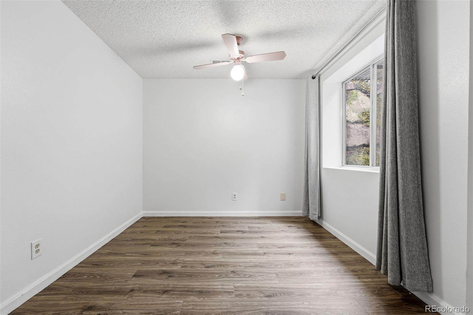 MLS Image #32 for 2212 s nome court,aurora, Colorado
