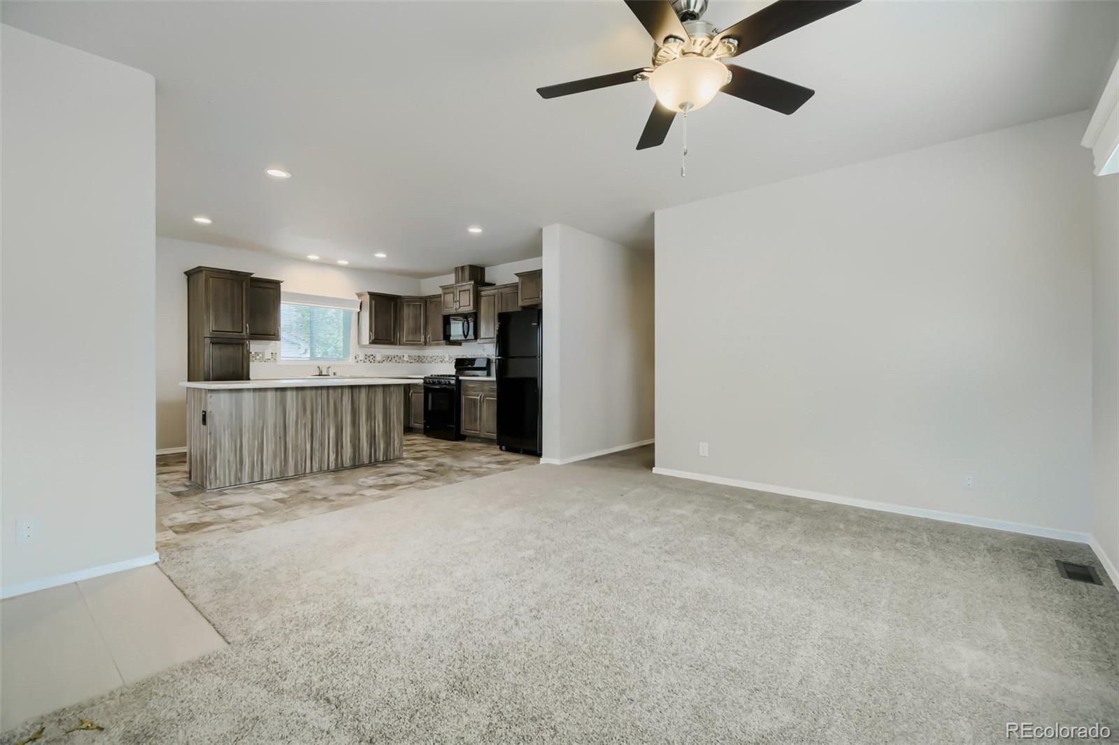MLS Image #4 for 8730  tamarac street,commerce city, Colorado