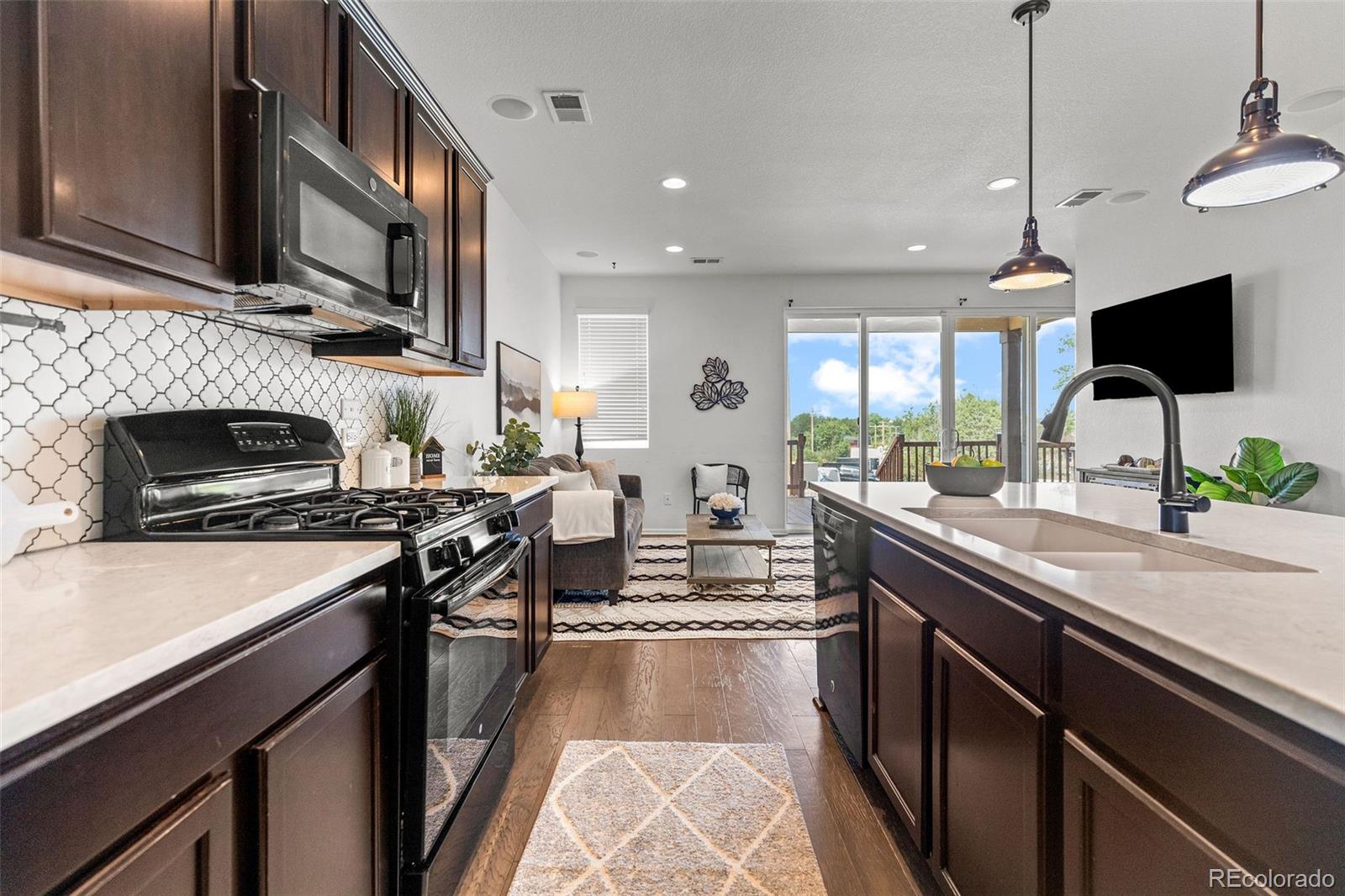 MLS Image #11 for 10421  yosemite street,commerce city, Colorado