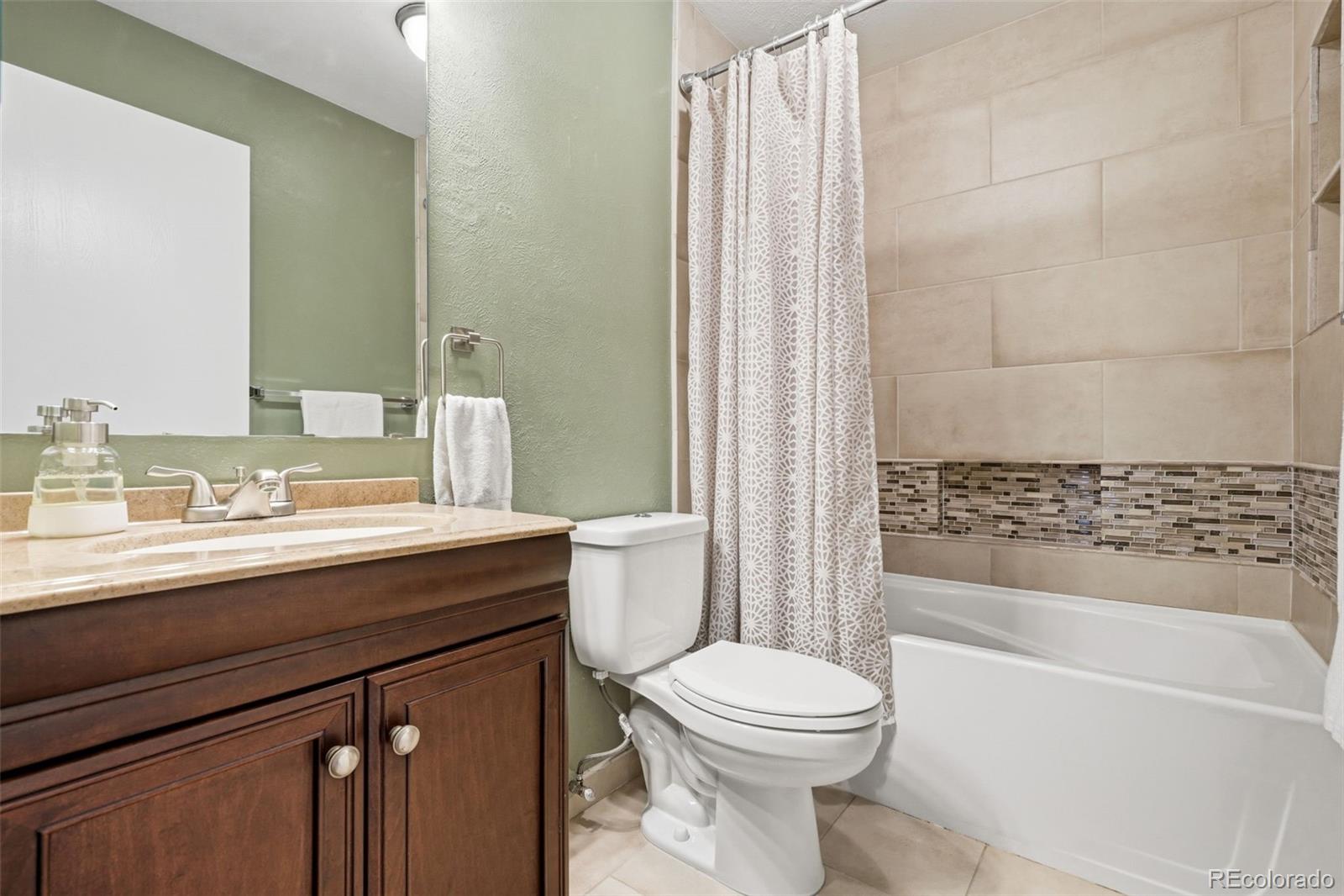 MLS Image #24 for 12440  bellaire street,thornton, Colorado