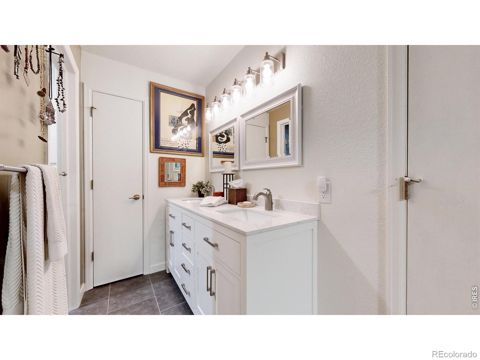 MLS Image #19 for 2010  46th avenue,greeley, Colorado
