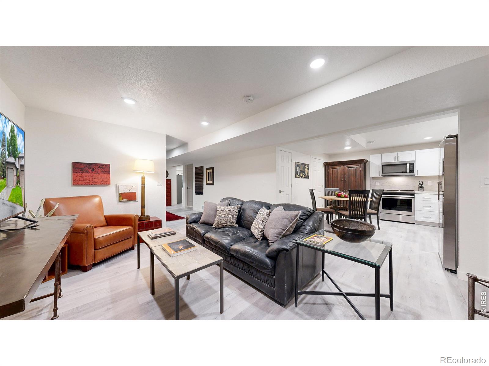 MLS Image #35 for 2010  46th avenue,greeley, Colorado