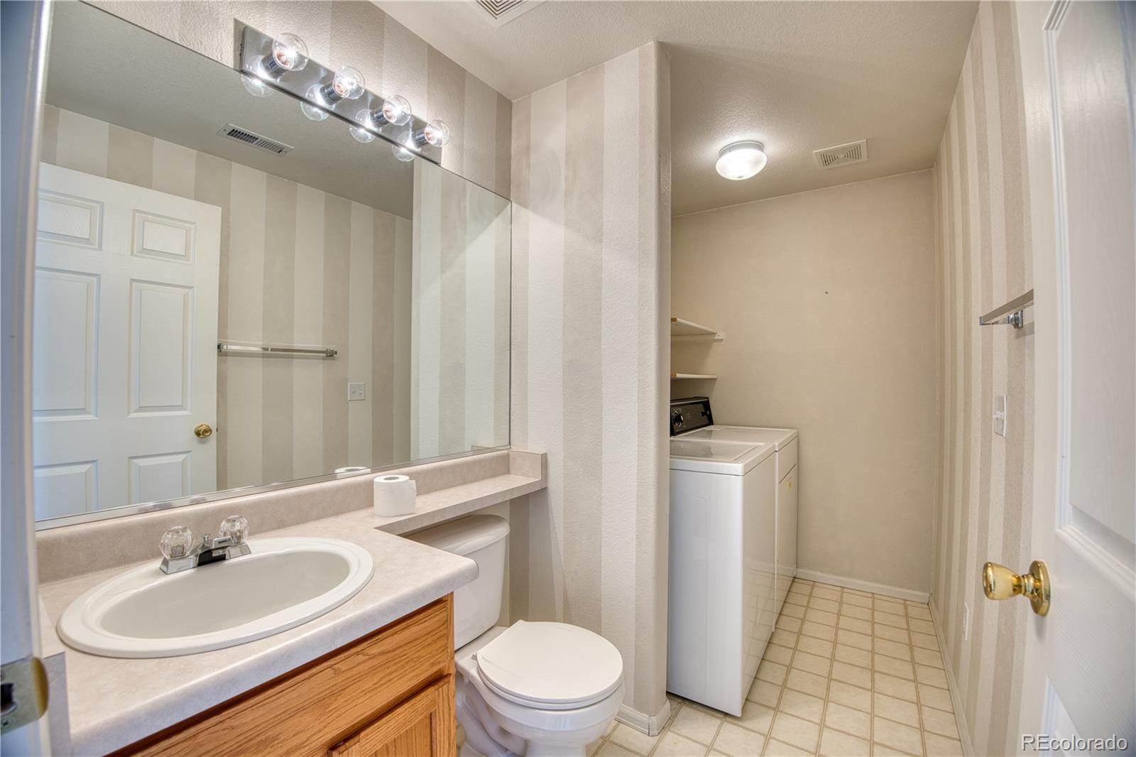 MLS Image #17 for 17932 e baltic place,aurora, Colorado