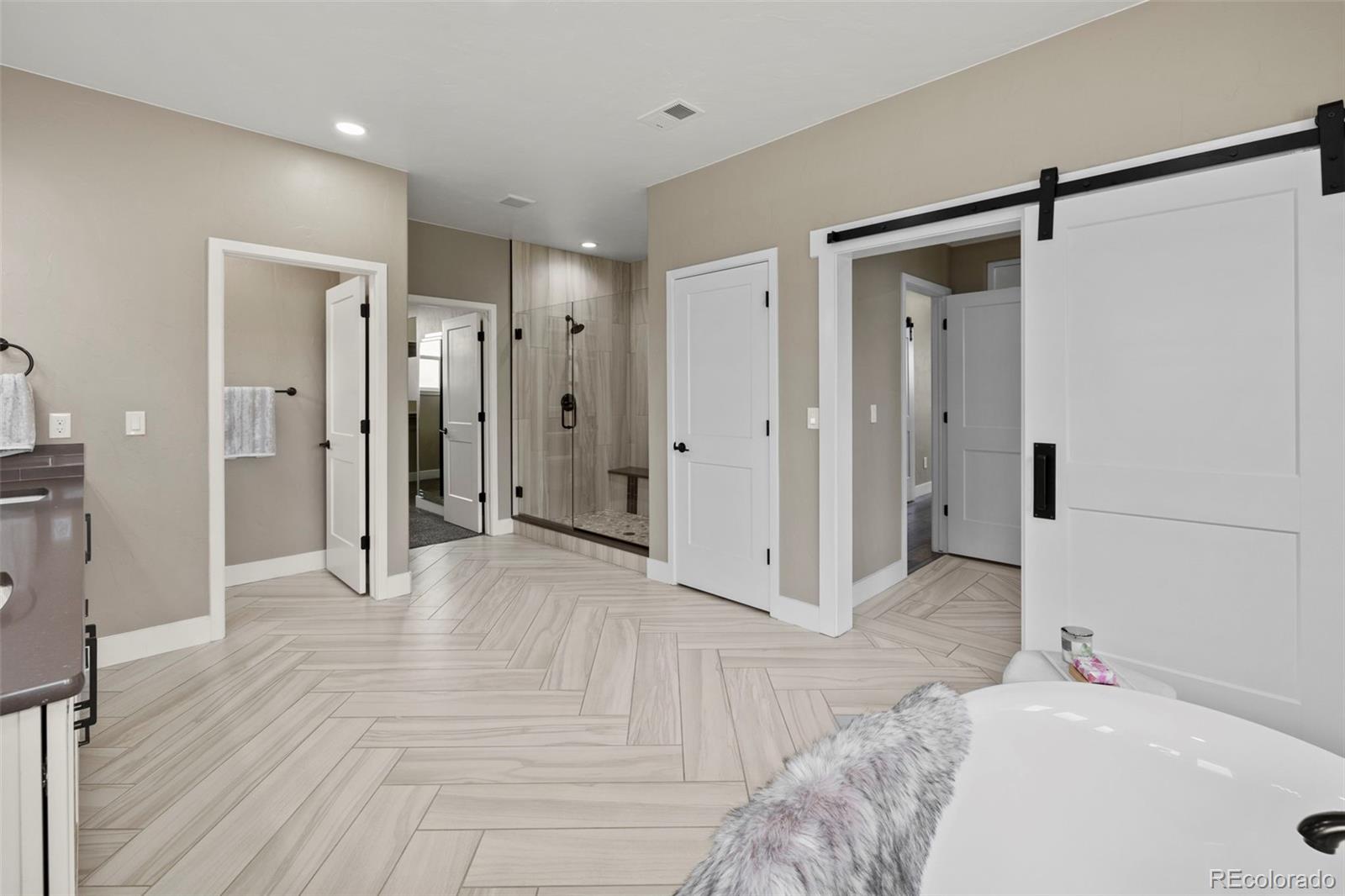 MLS Image #18 for 2015  walnut creek court,colorado springs, Colorado