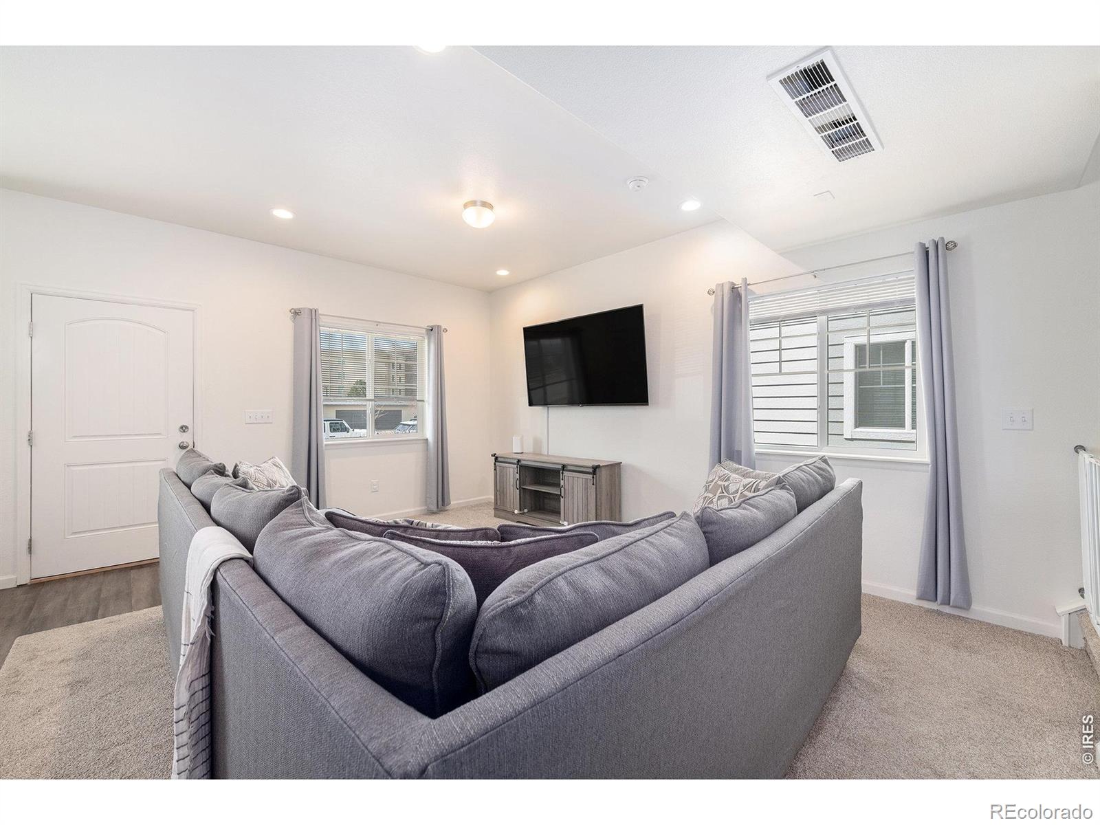 MLS Image #2 for 4355  24th st rd,greeley, Colorado