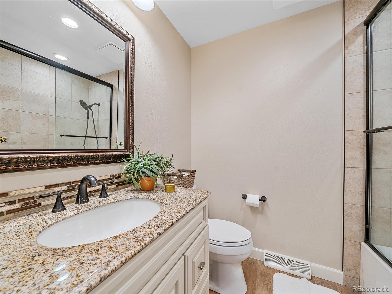 MLS Image #16 for 2077 s xenon street,lakewood, Colorado
