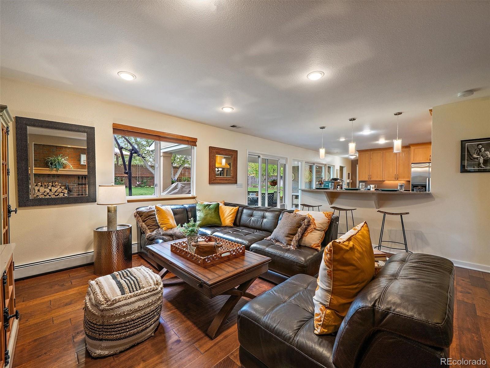 MLS Image #12 for 2490 s holly place,denver, Colorado