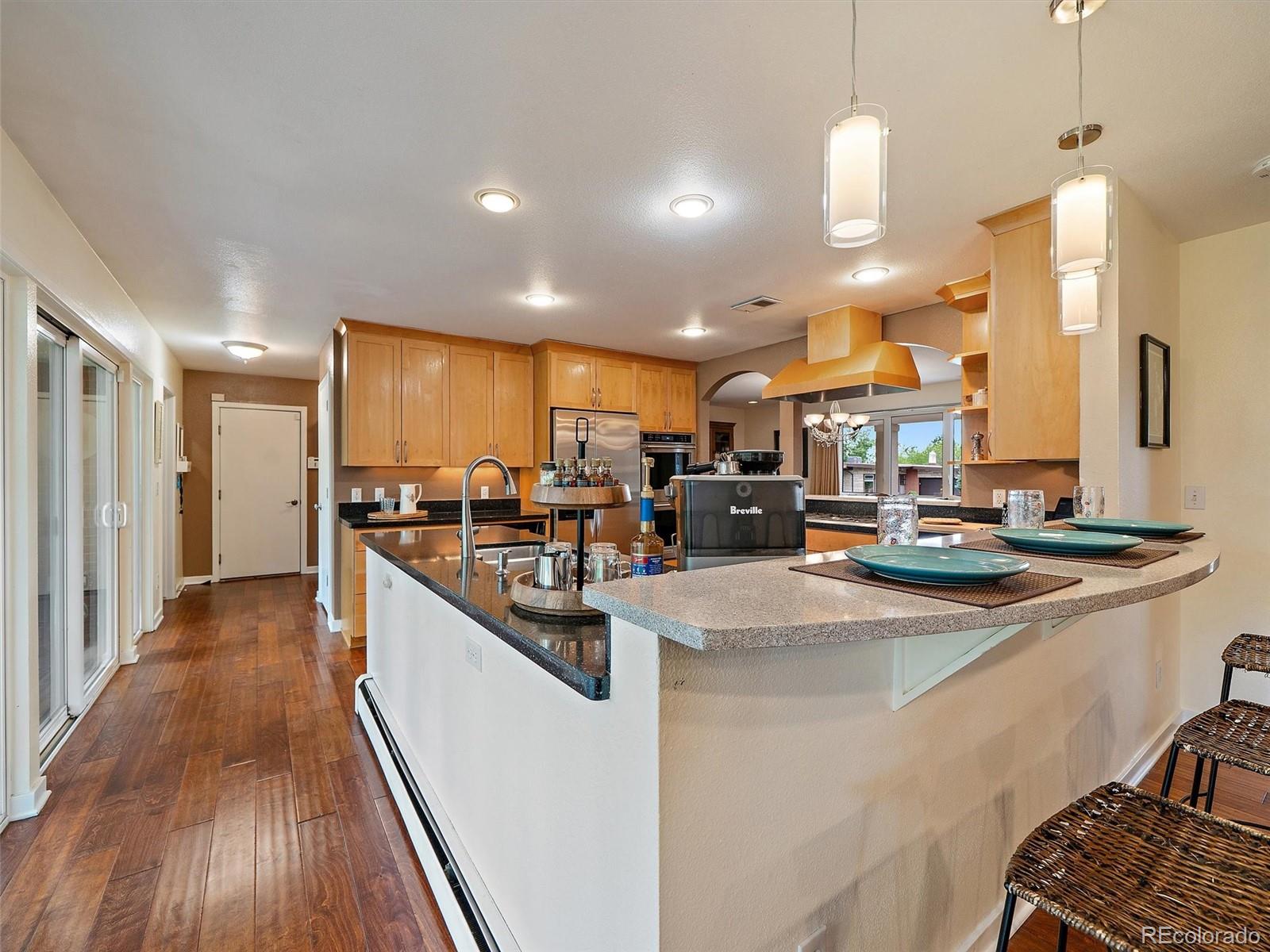 MLS Image #15 for 2490 s holly place,denver, Colorado