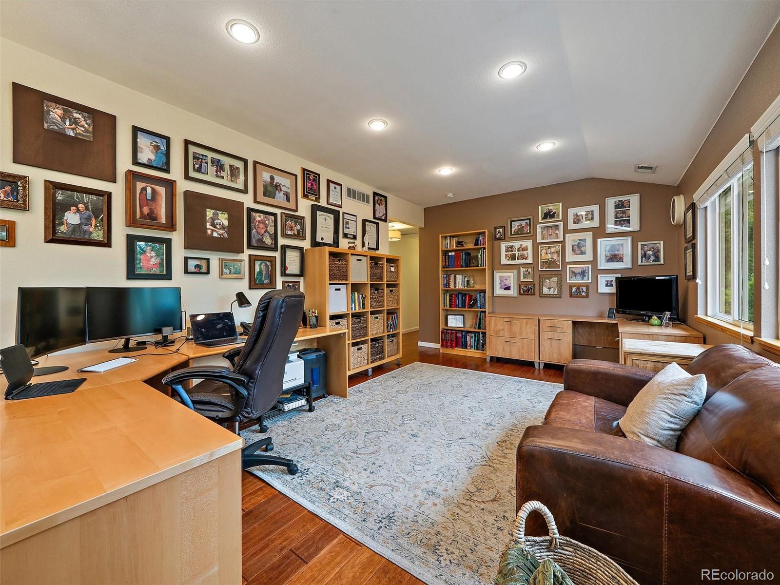 MLS Image #27 for 2490 s holly place,denver, Colorado