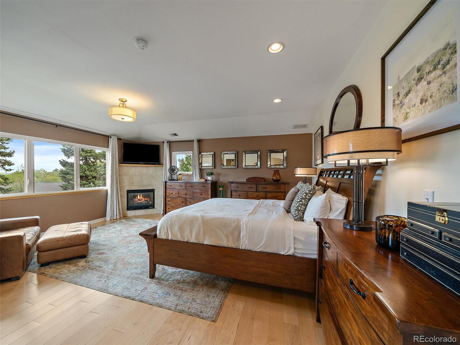 MLS Image #29 for 2490 s holly place,denver, Colorado