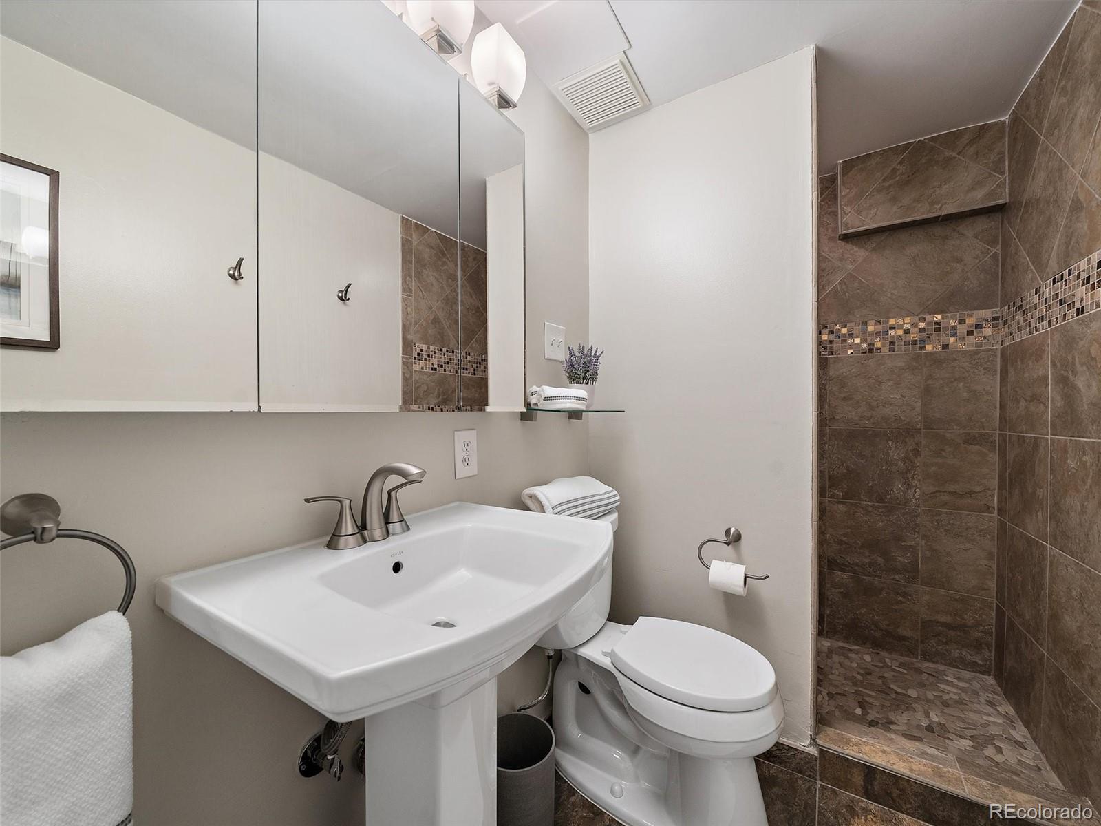 MLS Image #44 for 2490 s holly place,denver, Colorado