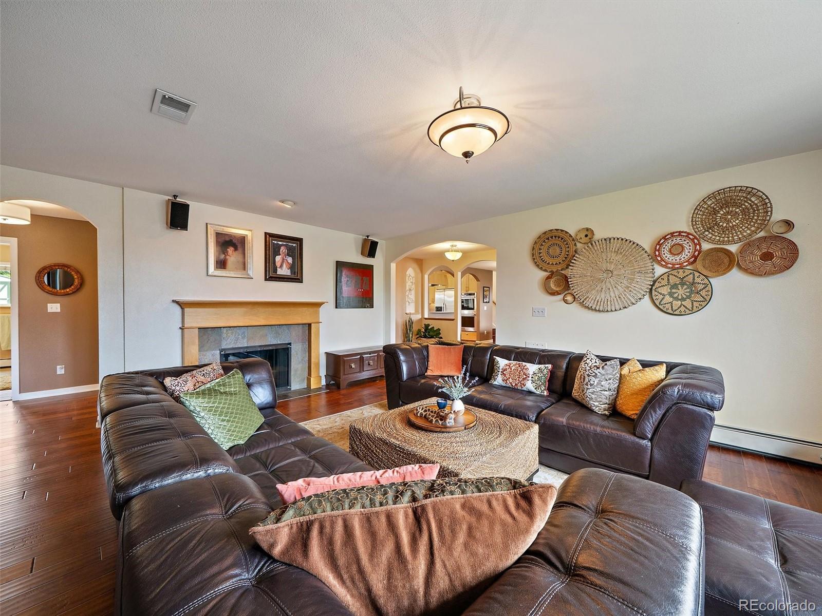 MLS Image #8 for 2490 s holly place,denver, Colorado