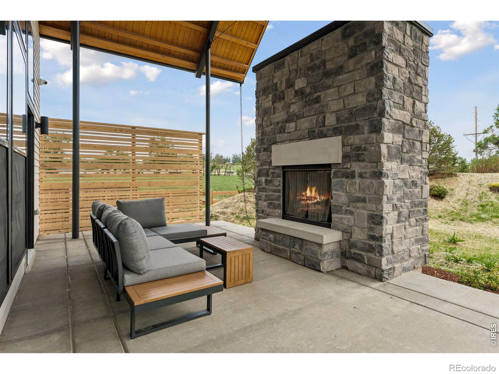 MLS Image #23 for 1563  spring creek crossing,lafayette, Colorado