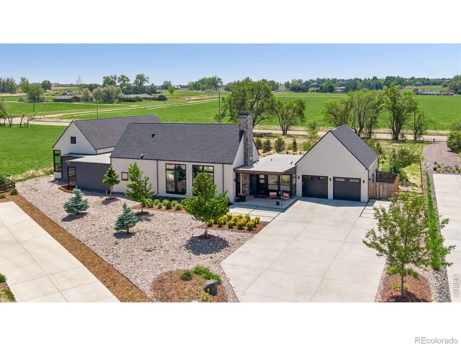 MLS Image #3 for 1563  spring creek crossing,lafayette, Colorado