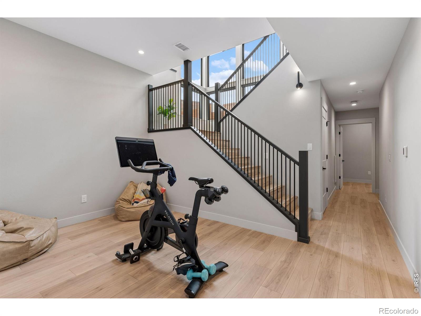 MLS Image #32 for 1563  spring creek crossing,lafayette, Colorado
