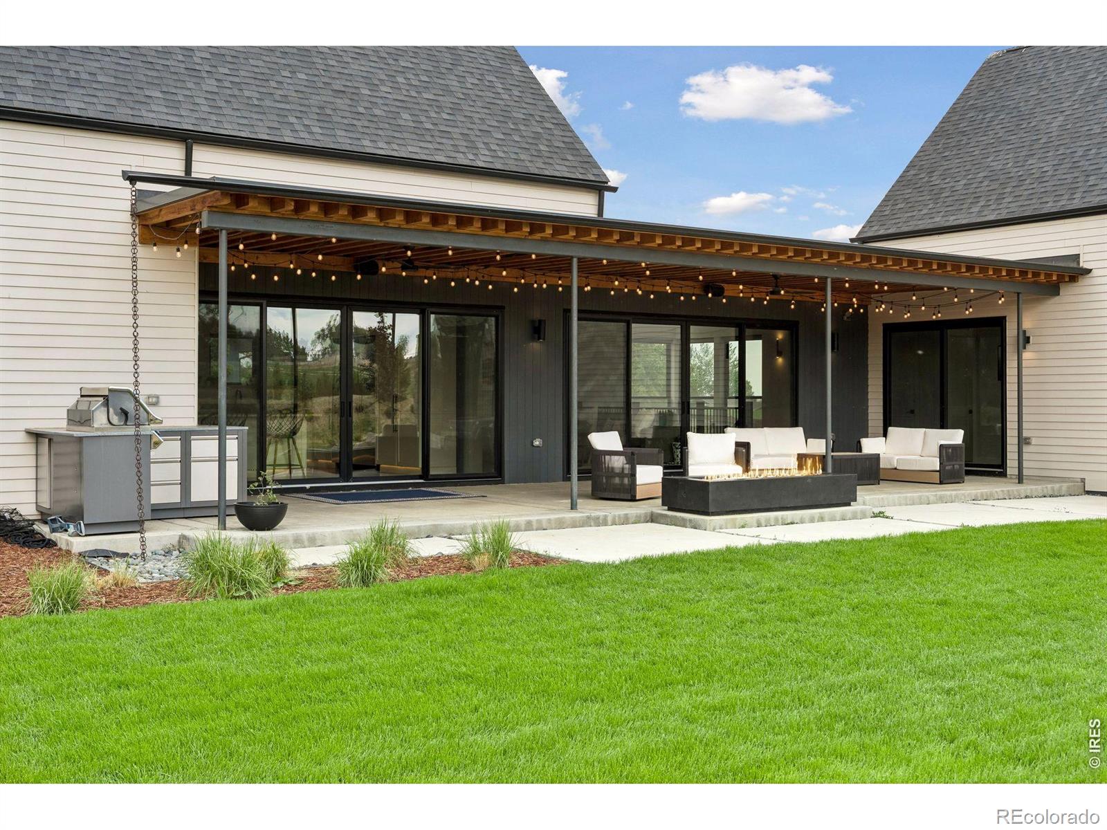 MLS Image #38 for 1563  spring creek crossing,lafayette, Colorado