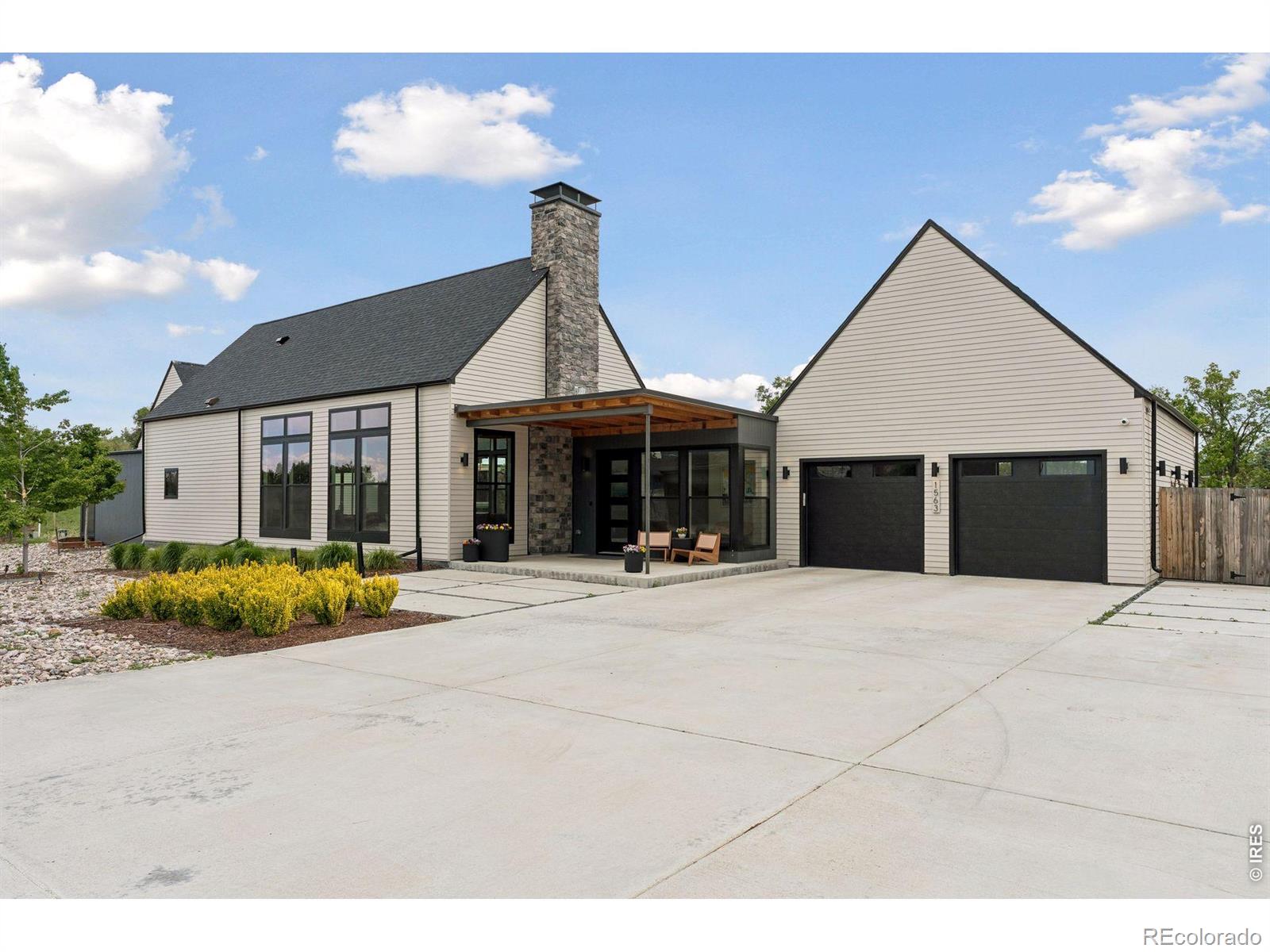 MLS Image #4 for 1563  spring creek crossing,lafayette, Colorado