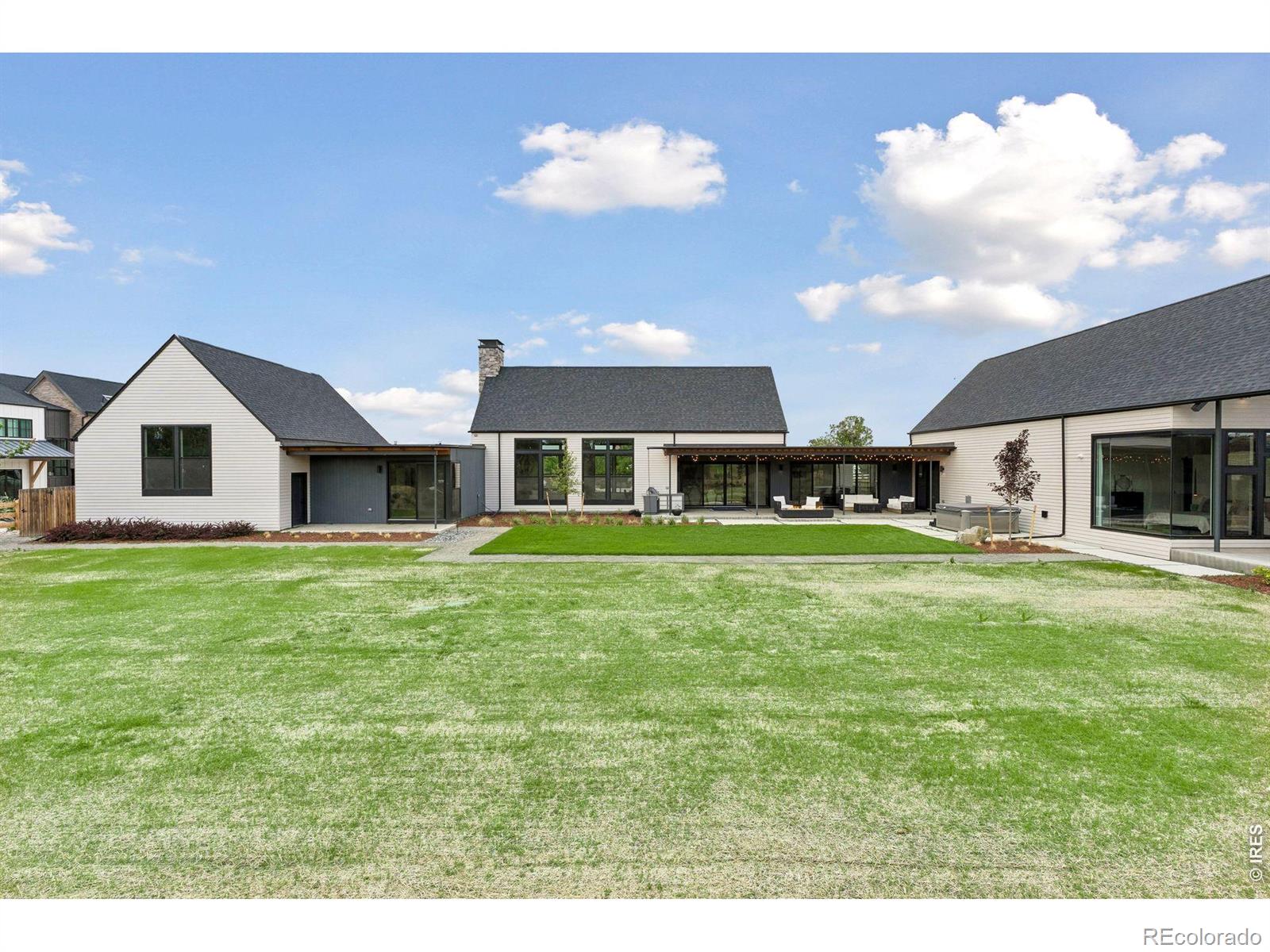 MLS Image #42 for 1563  spring creek crossing,lafayette, Colorado