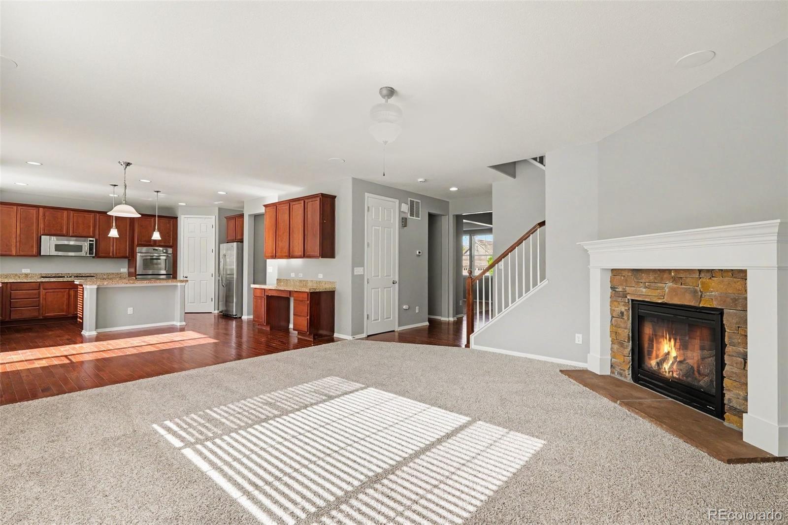MLS Image #5 for 6340 s langdale way,aurora, Colorado